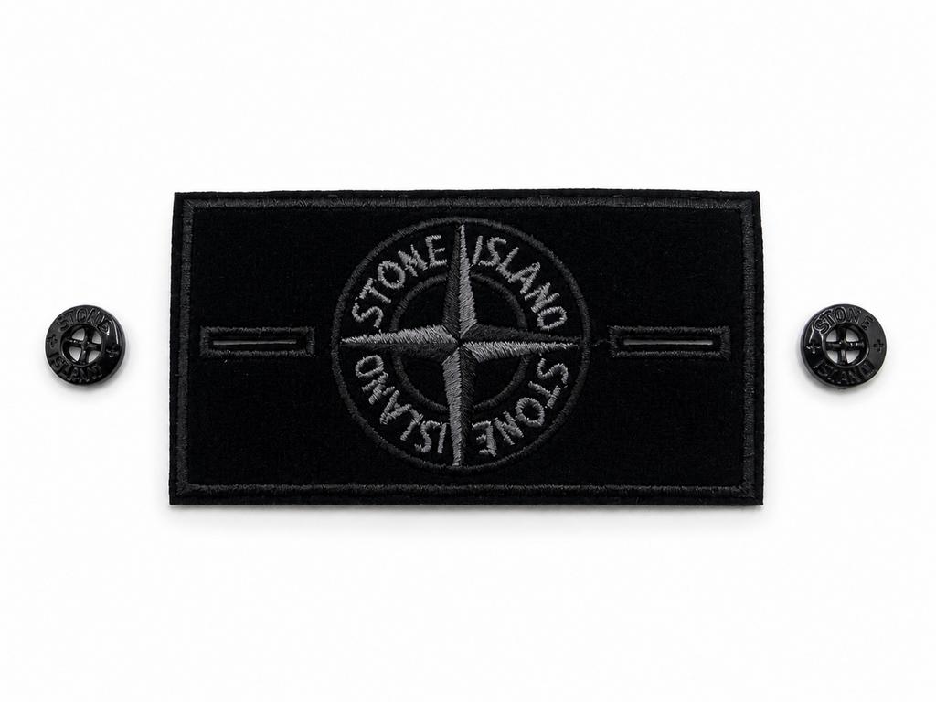 Stone Island ghost badge zwart ghost grijs + 2 knopen nieuw, Ophalen of Verzenden, Nieuw, Overige applicaties