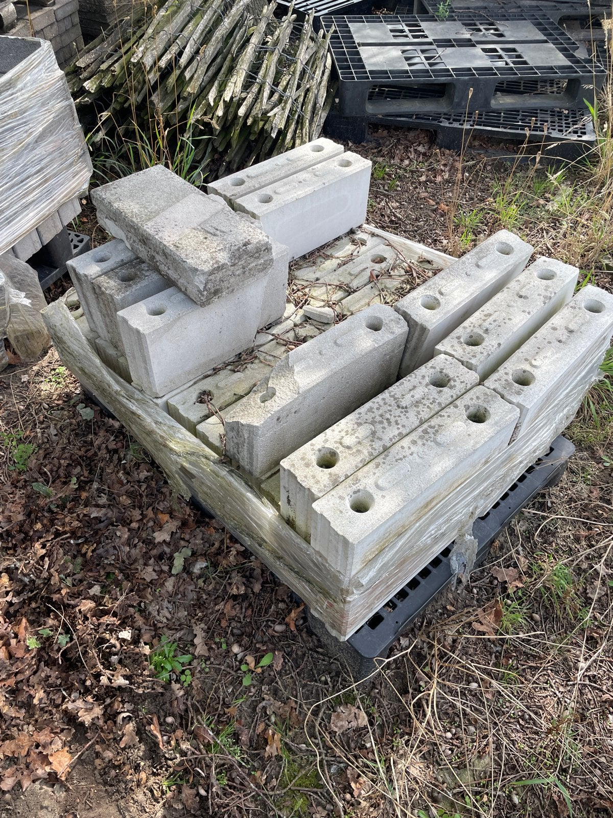 34 kalkzandsteen blokken 44x10x20, Doe-het-zelf en Verbouw, Ophalen, Gebruikt, Kalkzandstenen