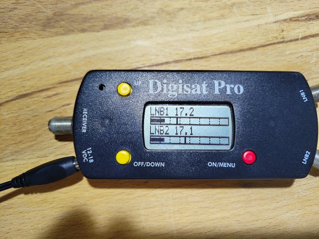 Digisat pro (Satelliet vinder, signaalmeter), Ophalen of Verzenden, Gebruikt, (Schotel)antenne-accessoires, Overige merken