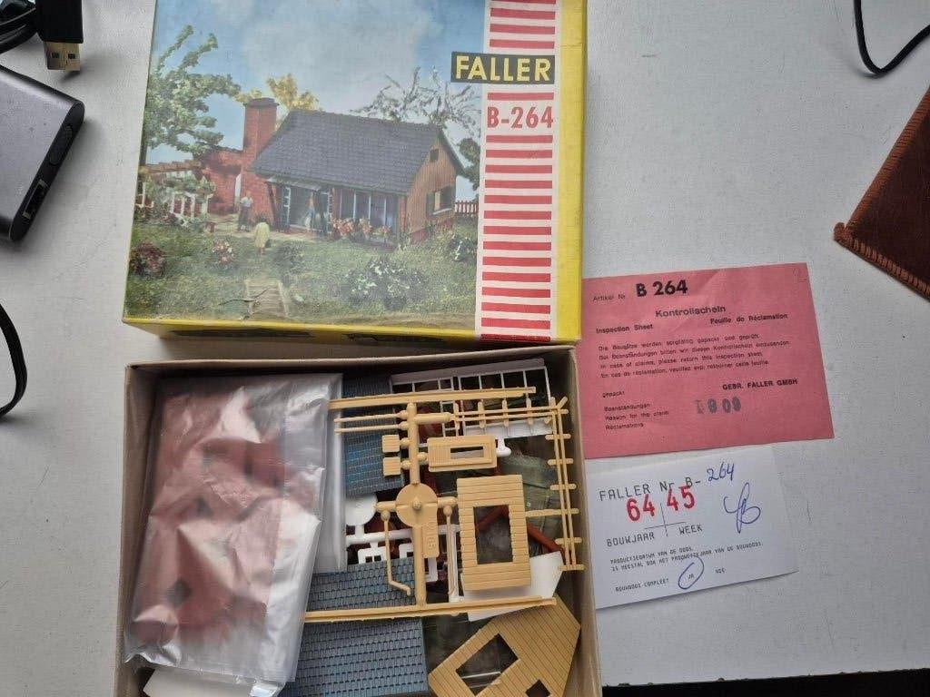 Faller B-264 - NOS - in Doosje, Overige merken, Onderdelen, Ophalen of Verzenden, Zo goed als nieuw