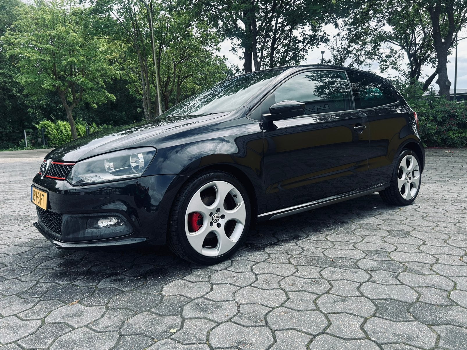 Volkswagen Polo GTI 1.4 TSI 180 PK!  APK tot 6 januari 2027, Stof, 1169 kg, 4 cilinders, 179 pk