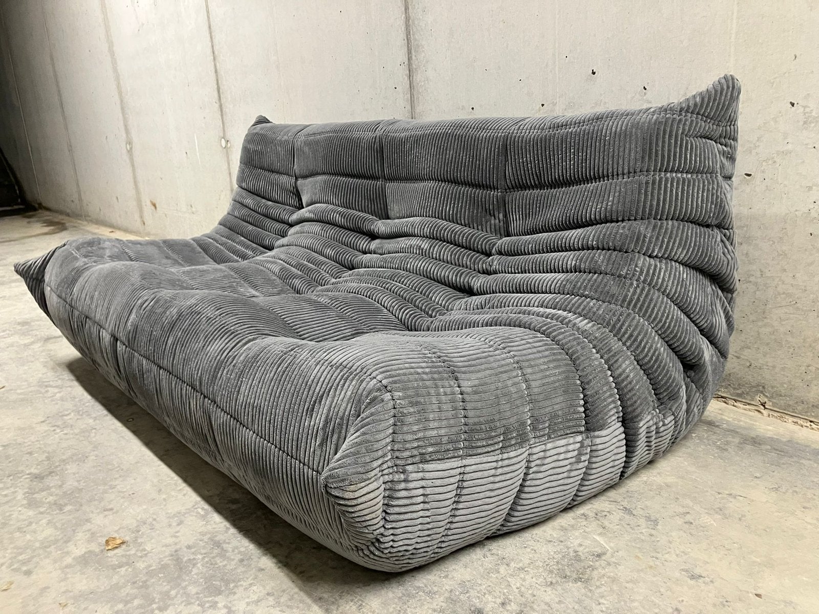 Togo 3zit en ottoman Anthracietgrijze ribfluweel, Huis en Inrichting, Ophalen of Verzenden, Ligne roset togo