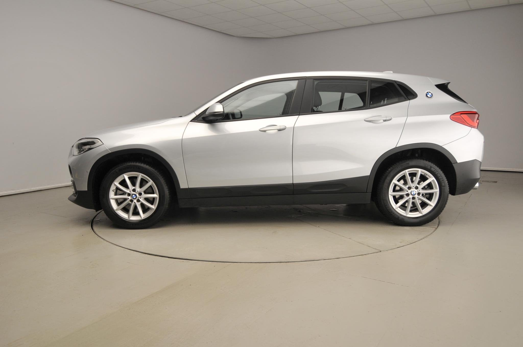 BMW X2 sDrive20i Automaat / Leder / LED / Park assist / Head, 1998 cc, 1435 kg, Origineel Nederlands, SUV of Terreinwagen