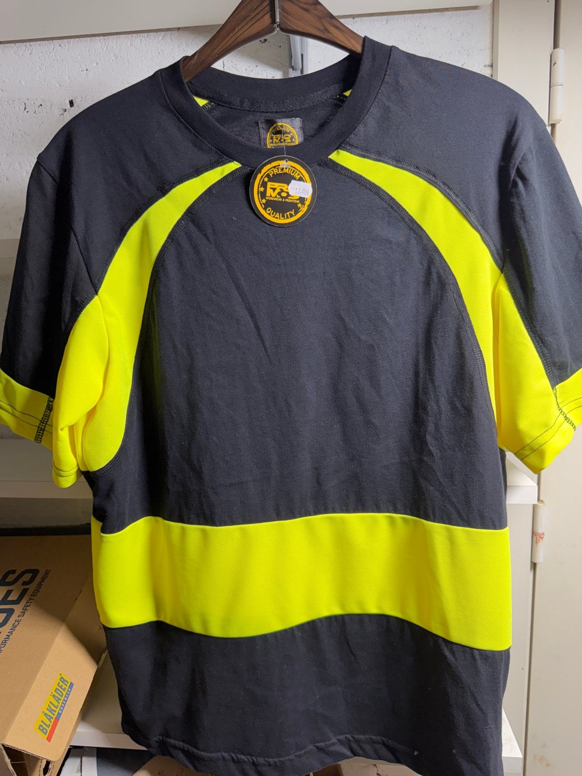 Partij verkoop T-shirt maat S - Zwart/Neon Geel, Ophalen of Verzenden, Nieuw, Maat 46 (S) of kleiner, Zwart