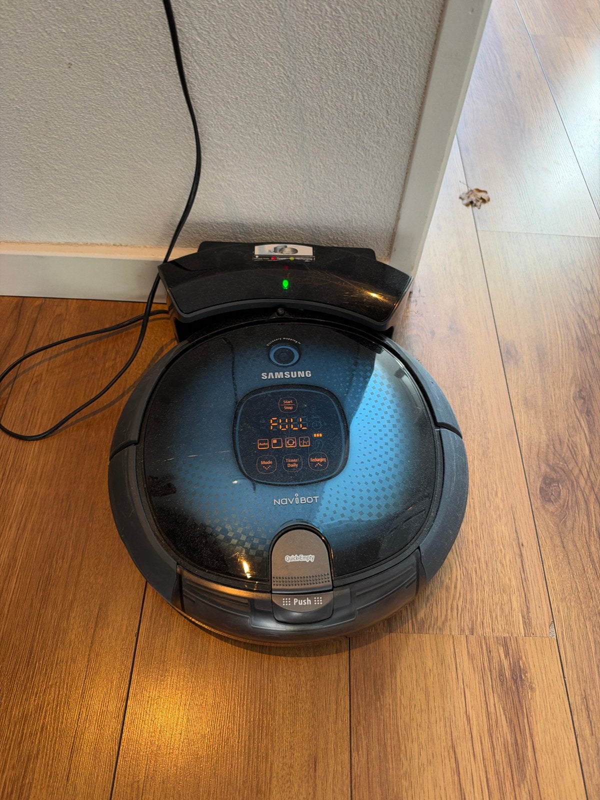 Defecte Samsung Navibot robotstofzuiger, Witgoed en Apparatuur, Gebruikt, Robotstofzuiger, Minder dan 1200 watt, Reservoir