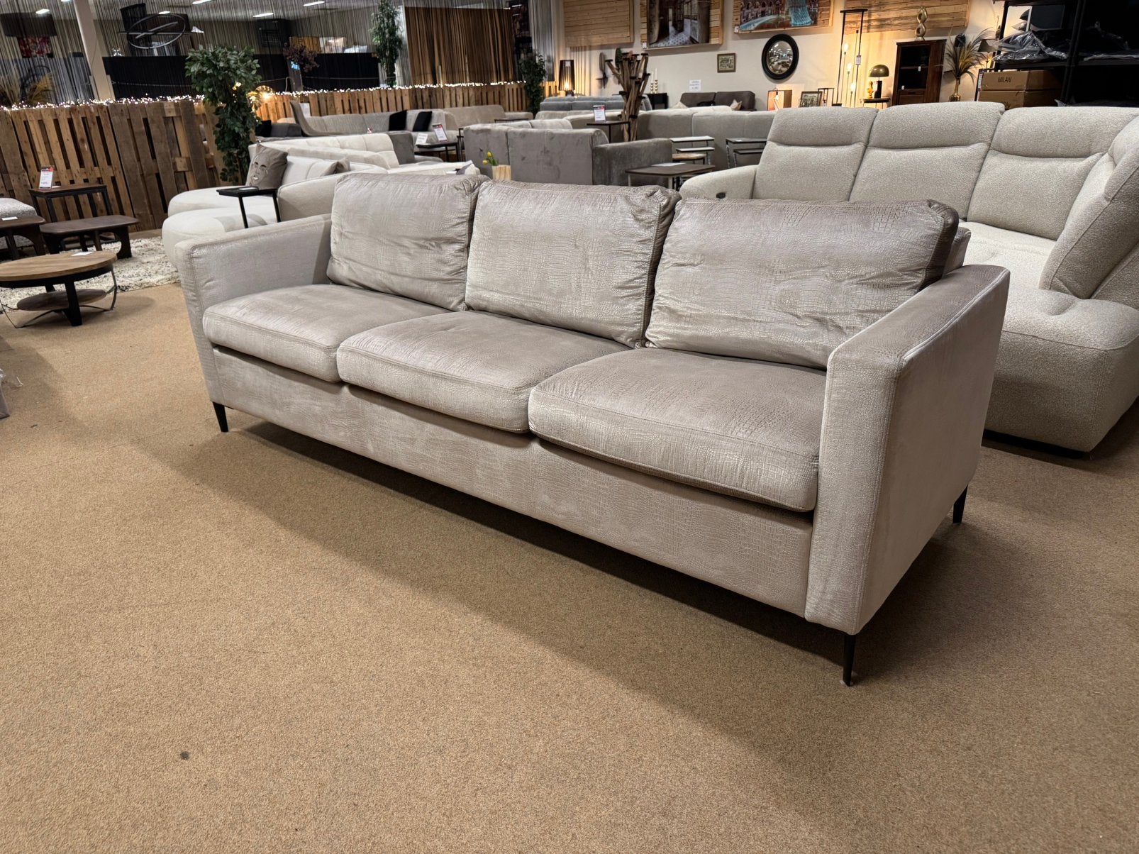 3-Zits bank XL 260 Champagne kleurDirect leverbaar, Ophalen, 250 tot 300 cm, Mwonenenslapen, Oliemolensingel 70