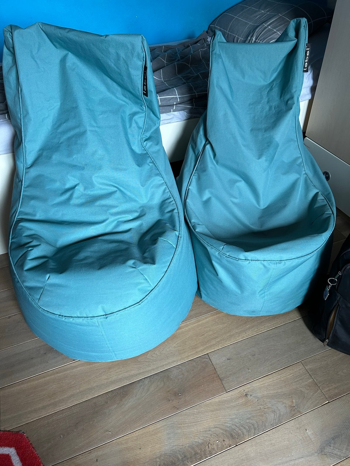 Twee zitzakken, zo goed als nieuw, kleur blauw/groen, Huis en Inrichting, Ophalen, Zo goed als nieuw, Blauw, Zitzak