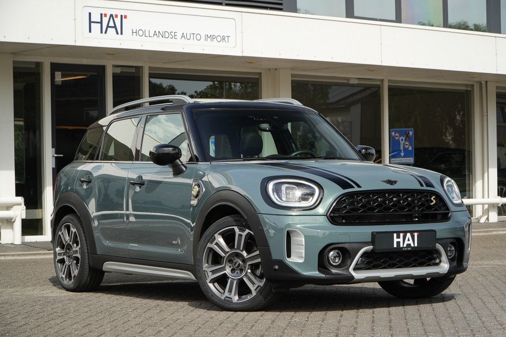 MINI Countryman 1.5 Cooper S E All4 I Pano I ACC I 19 inch I, Automaat, Gebruikt, Zwart, Countryman