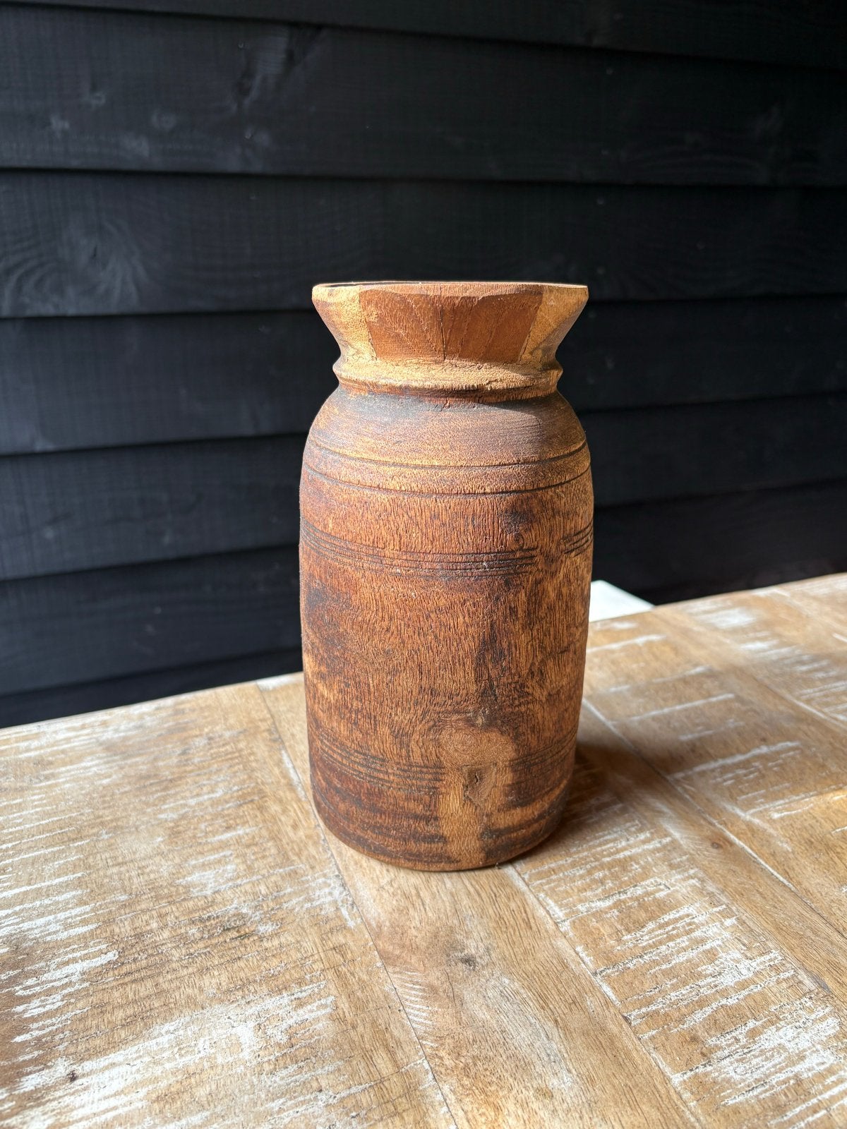 Authentieke Nepalese houten kruik, Ophalen of Verzenden