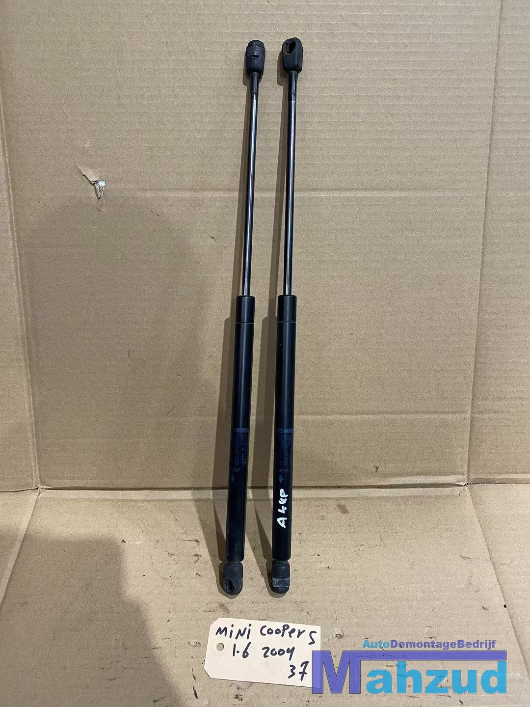 MINI COOPER one Achterklep gasveer set 2001-2006, Gebruikt, Ophalen of Verzenden, Customer.service@mini.co.uk, Mini