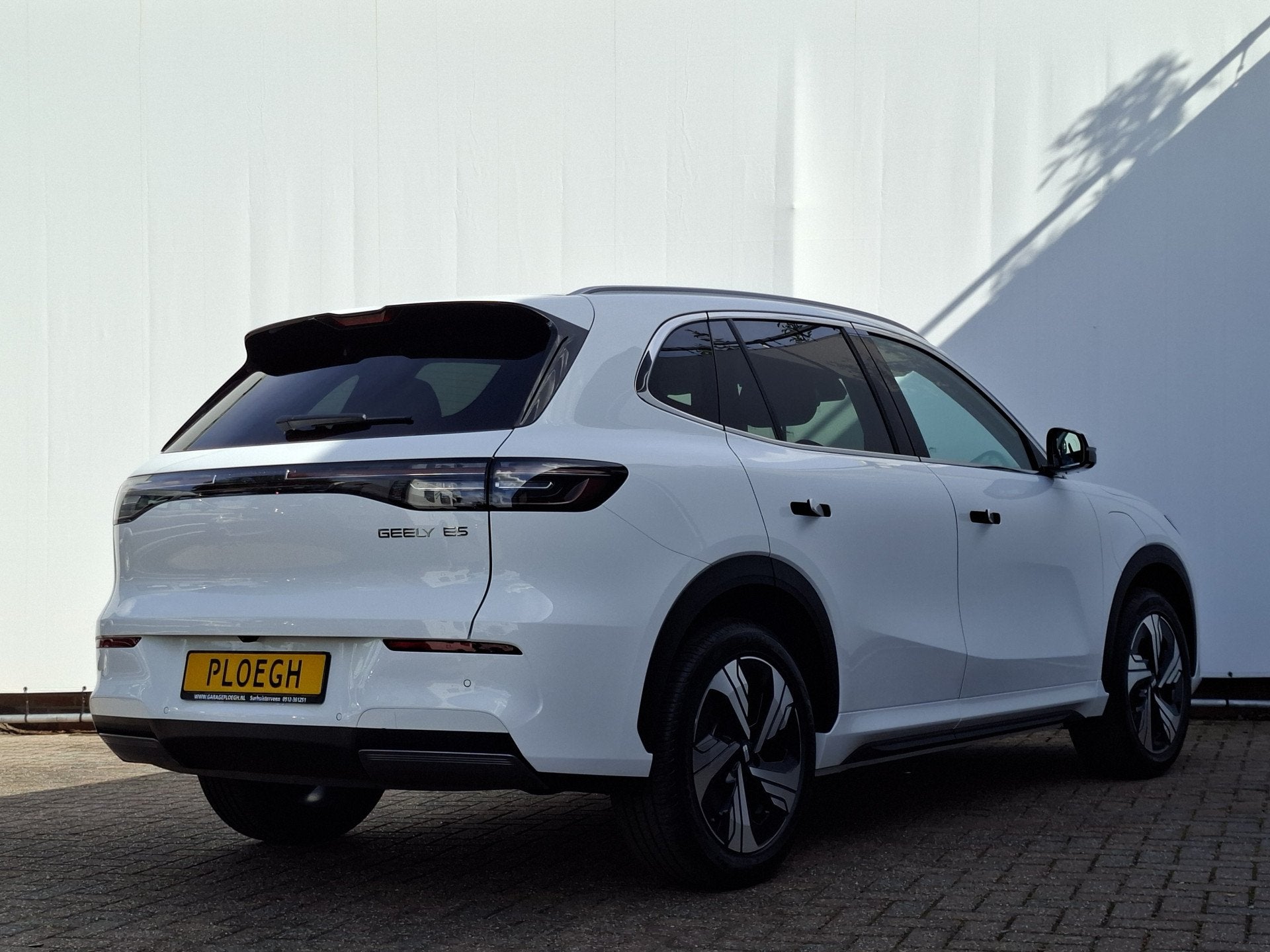 GEELY E5 Max+ 68 kWh V2L Massage Koel+Verw Pano HeadUp FLYME, Adaptive Cruise Control, Gebruikt, 750 kg, SUV of Terreinwagen