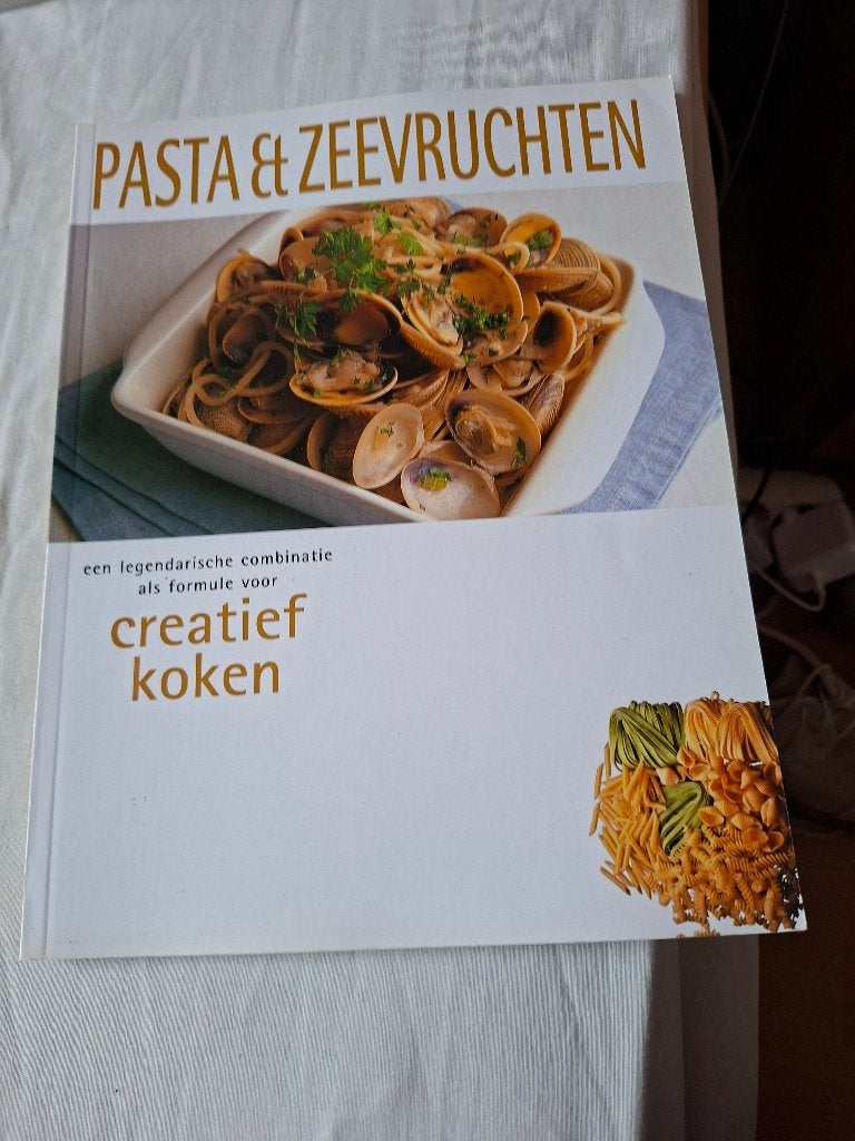 Pasta & zeevruchten, creatief koken, Boeken, Ophalen of Verzenden, Zo goed als nieuw, Italië