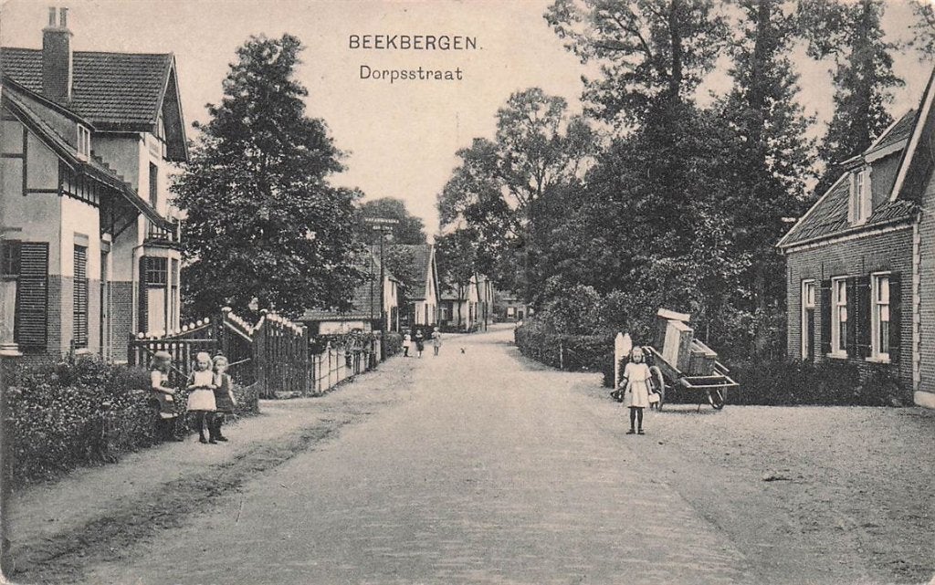 702-140-007 Beekbergen Dorpsstraat, Verzenden, Voor 1920, Gelderland