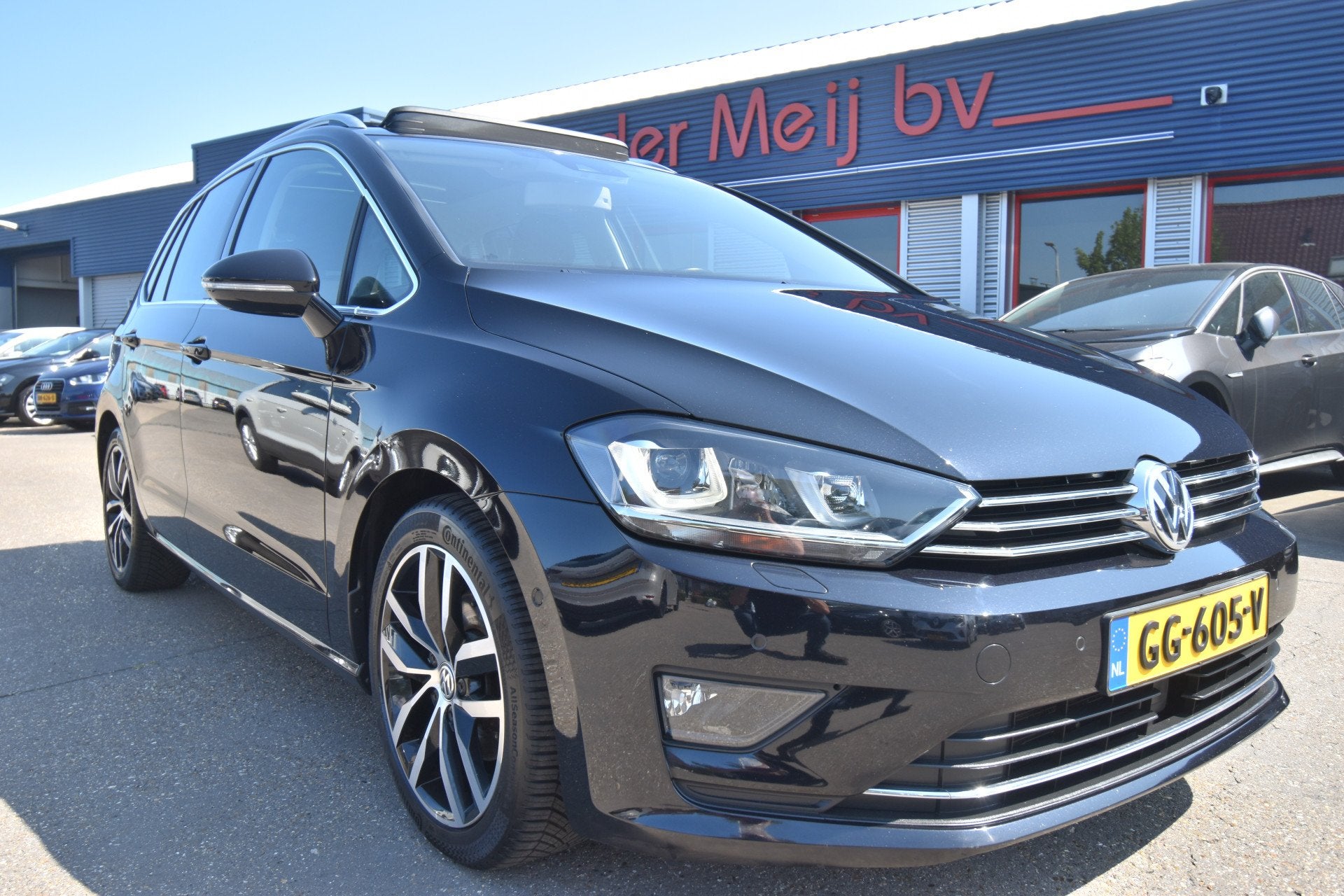 Volkswagen Golf Sportsvan 1.4 TSI Highline , TREKHAAK , PANO, Auto's, Volkswagen, Stof, Gebruikt, Zwart, Bedrijf