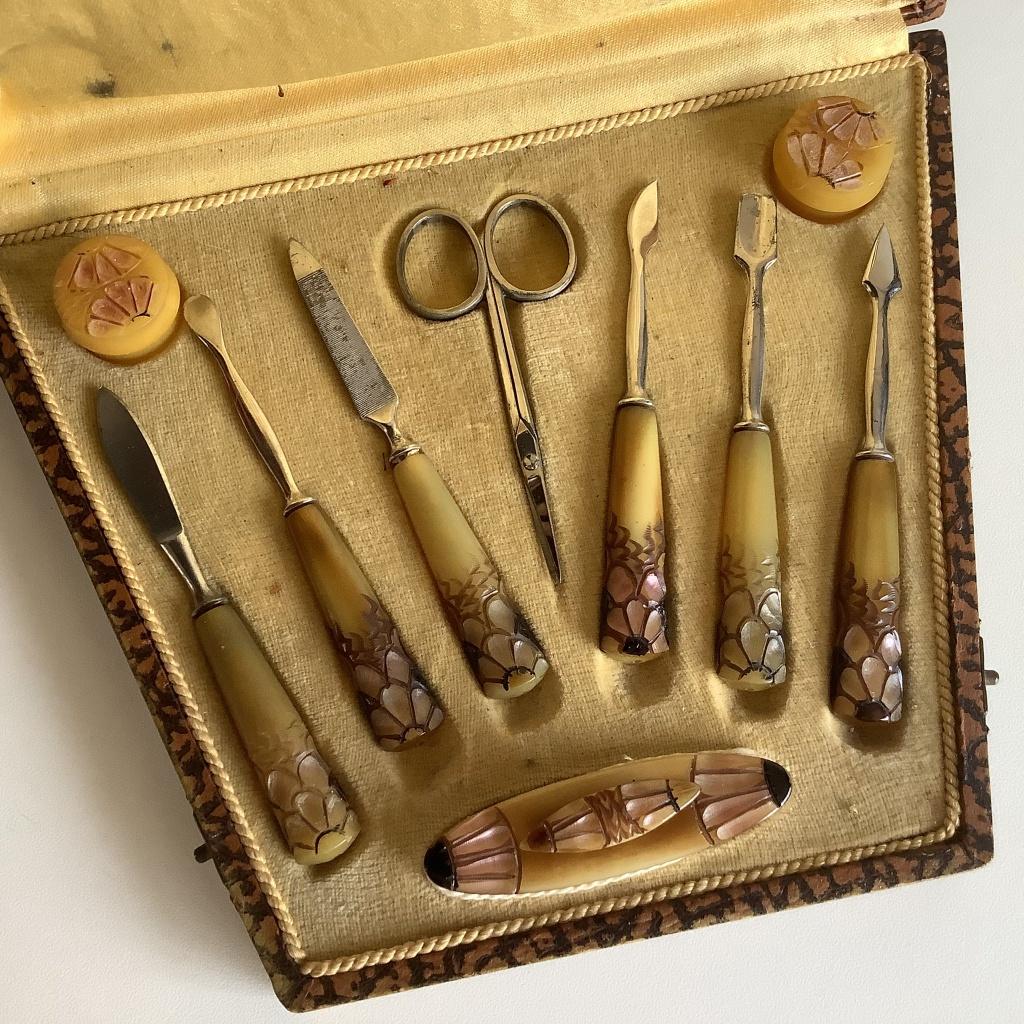 Prachtige antieke art deco celluloid manicureset, Antiek en Kunst, Curiosa en Brocante, Ophalen of Verzenden