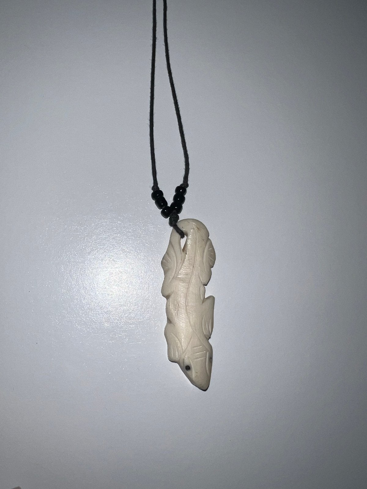 Maori Gecko Ketting - Spirituele Beschermer (Kaitiaki), Beige, Nieuw, Ophalen of Verzenden, Overige materialen