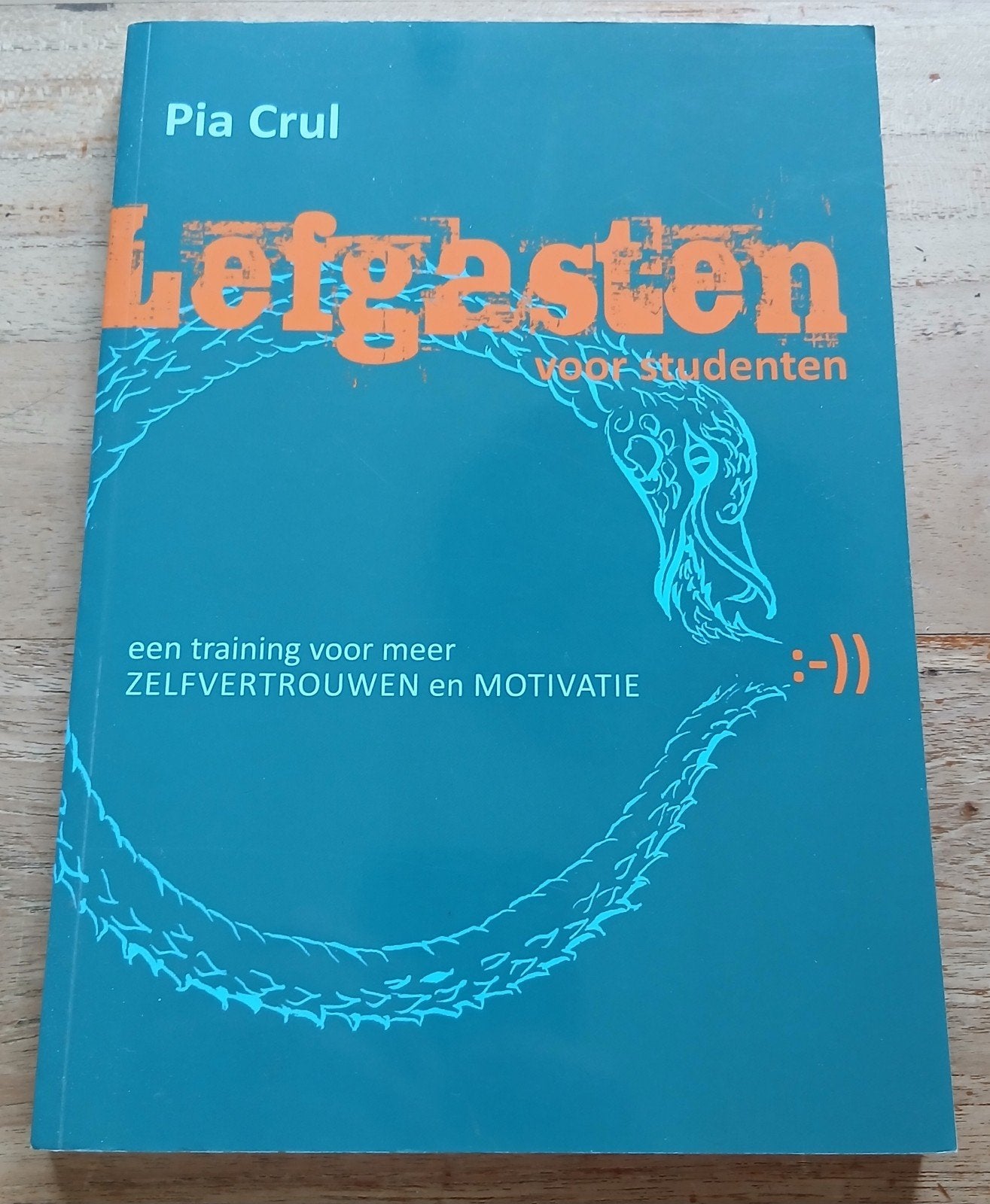 Pia Crul, Lefgasten voor studenten, Ophalen of Verzenden, Gelezen