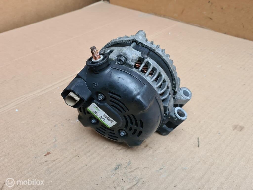 Dynamo Land Rover Range Rover Sport 3.0 Alternator Discovery, Land Rover, Ophalen of Verzenden
