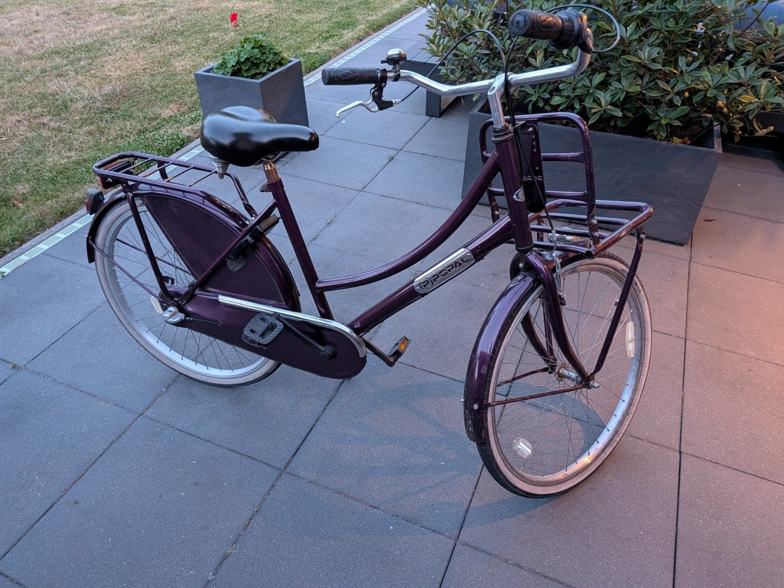 Popal Meisjesfiets - Paars met Voordrager, Terugtraprem, Gebruikt, Handrem, Popal