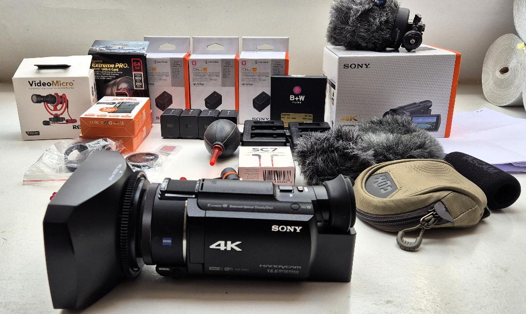Sony AX-53 Pro set 4K videocamera als nieuw!, Ophalen, Full HD, 20x of meer, Zo goed als nieuw
