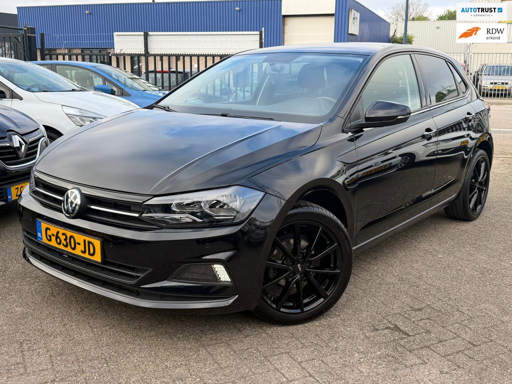 Volkswagen Polo 1.0 TSI Highline Carplay Stoelverw. ACC, Auto's, Voorwielaandrijving, Euro 6, Met garantie (alle), Zwart