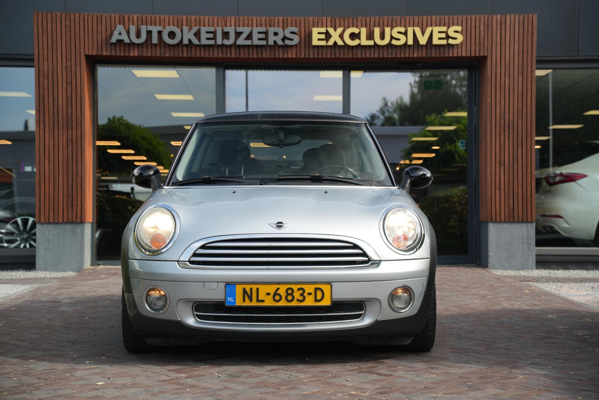 MINI 3-Deurs 1.4 One Airco Radio/CD, Voorwielaandrijving, Stof, Gebruikt, Elektrische ramen