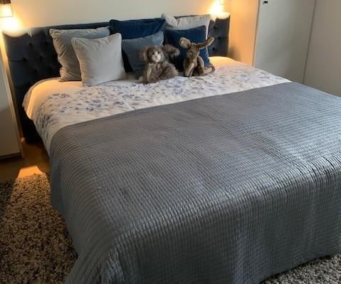 tweepersoonsbed + hoofdbord + kussentjes, Ophalen, Gebruikt, Tweepersoons, 180 cm