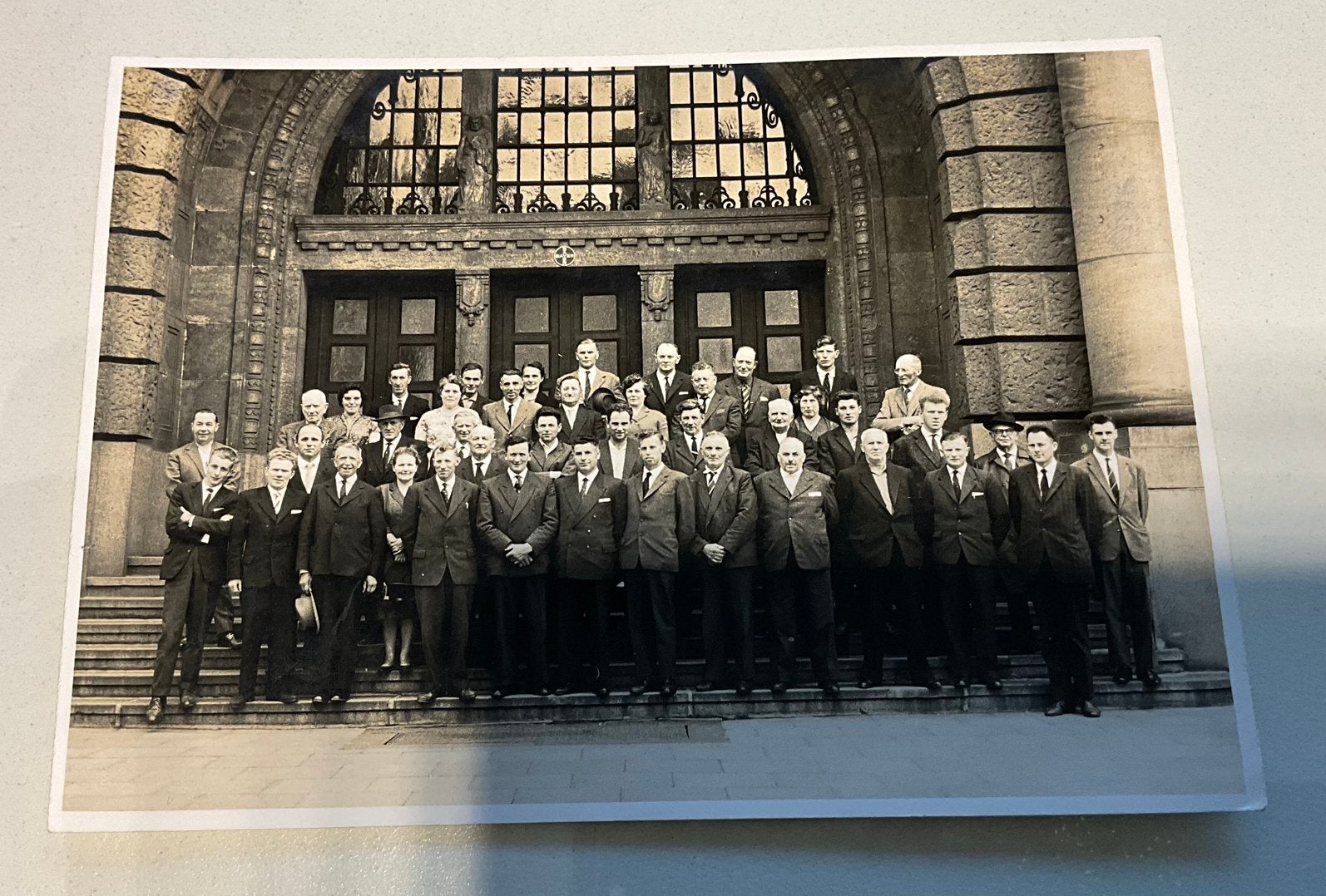 Zoldervondst  groepsfoto Duitse chemie farmacieconcern Bayer, Ophalen of Verzenden, Voor 1940, Zo goed als nieuw, Overige onderwerpen