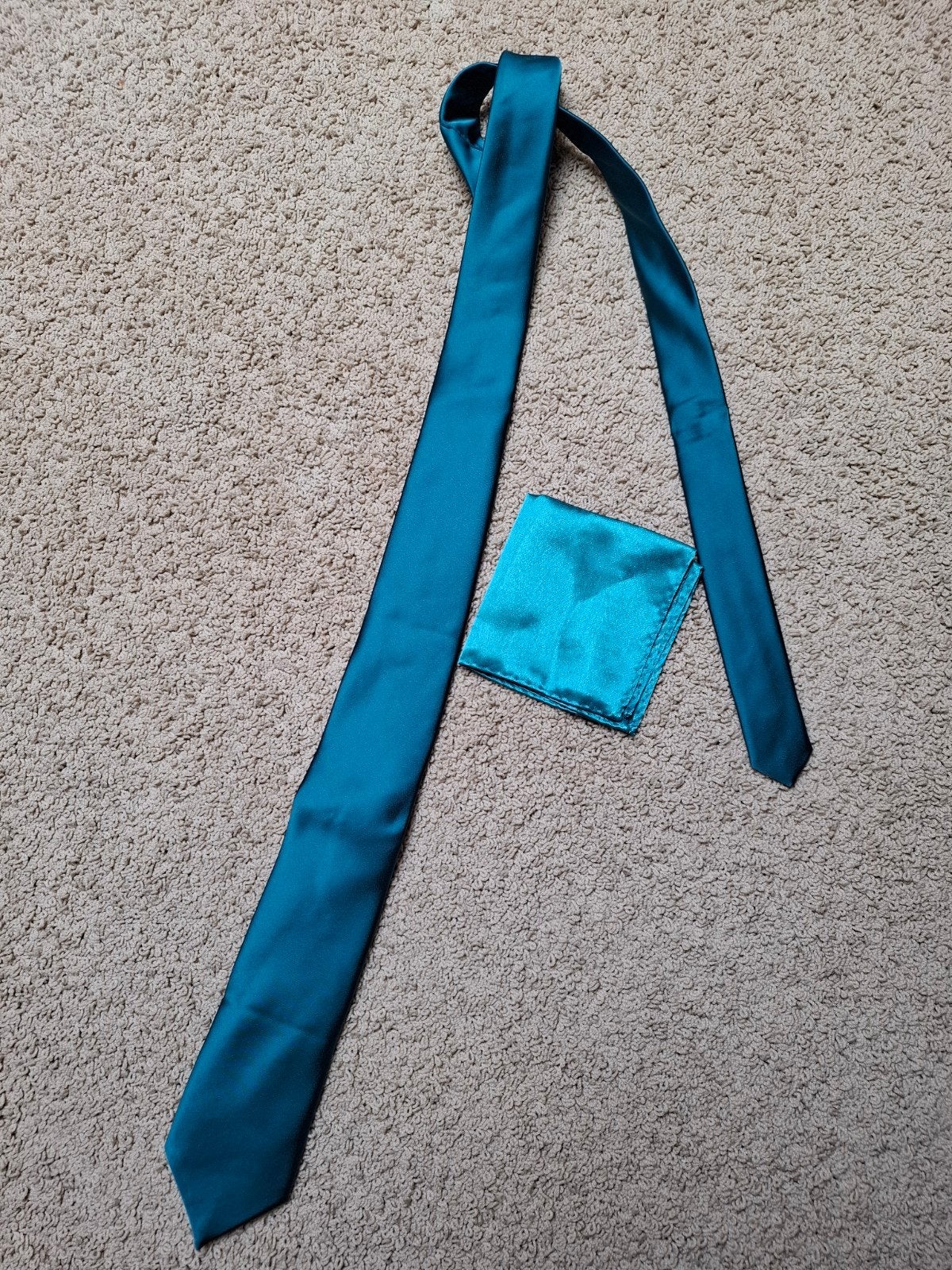 Effen turquoise stropdas met pochet, Kleding | Heren, Stropdassen, Nieuw, Effen, Overige kleuren, Ophalen of Verzenden
