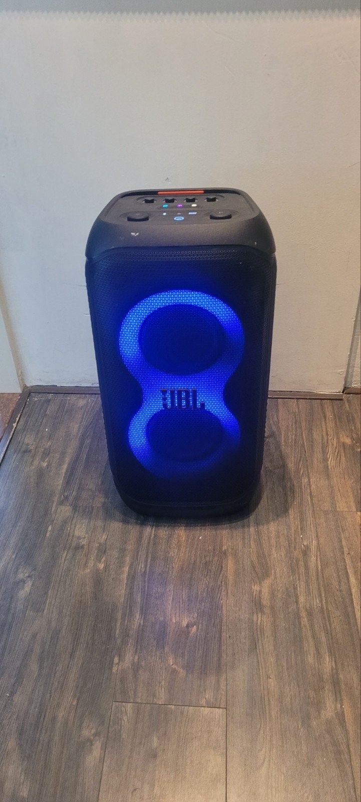 JBL Partybox 320 met microfoon en speakerstandaard, Ophalen, JBL, Party speaker, Zo goed als nieuw