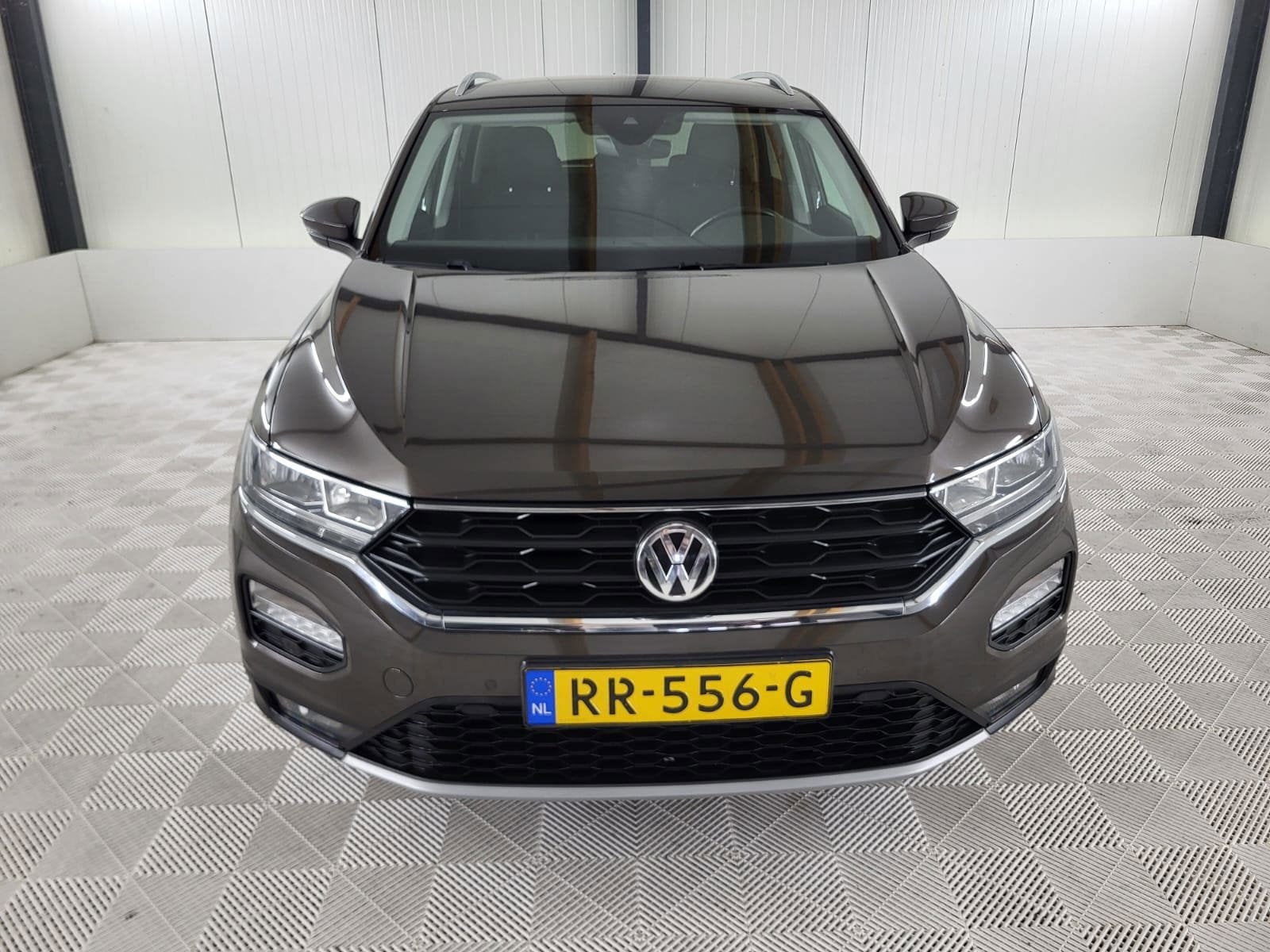 Volkswagen T-Roc 1.0 TSI Style, Navigatie, Auto's, Voorwielaandrijving, Dealer onderhouden, Stof, Gebruikt