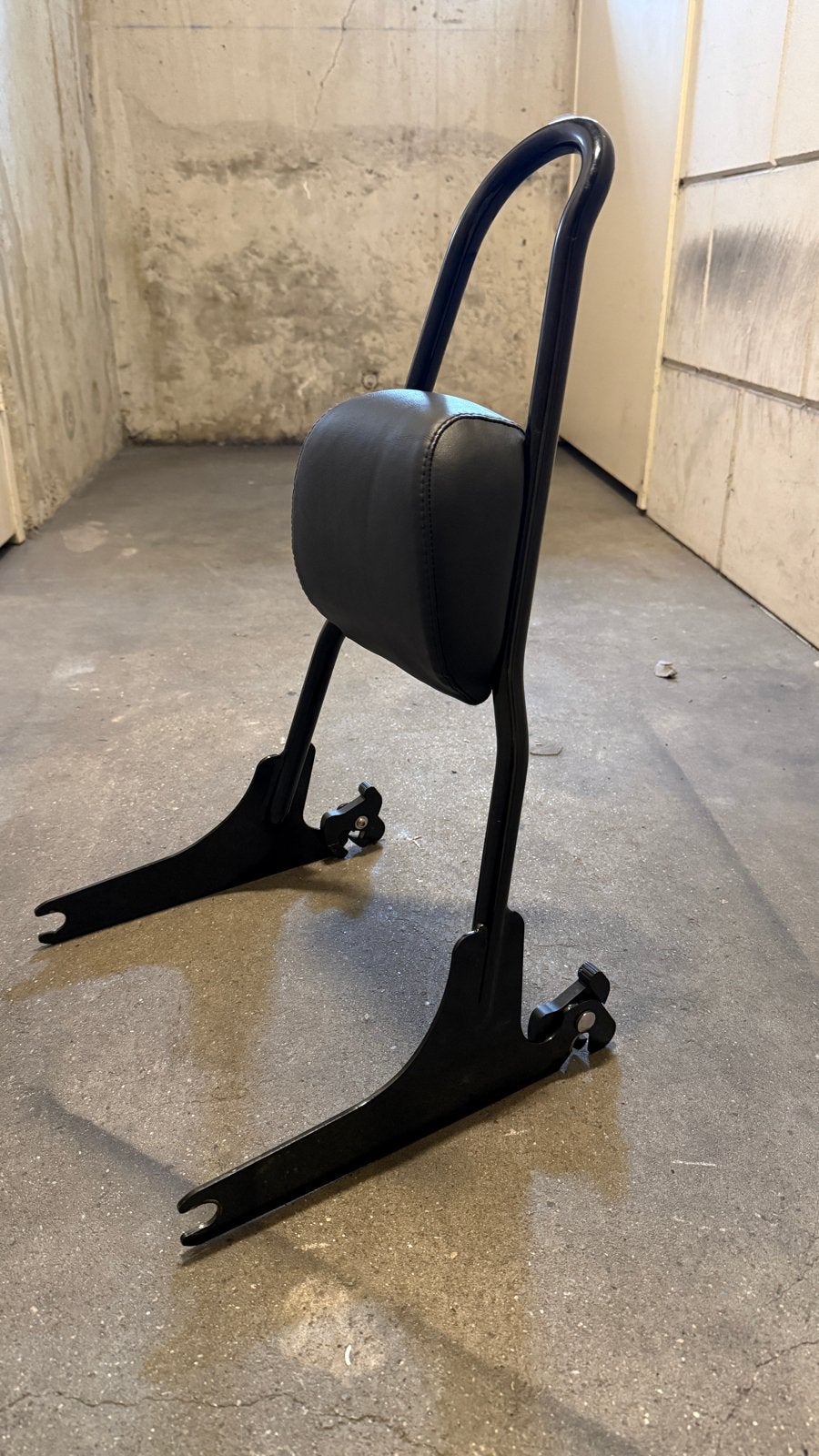 Afneembare Sissybar voor Harley Davidson Dyna ZGAN, Ophalen, Gebruikt