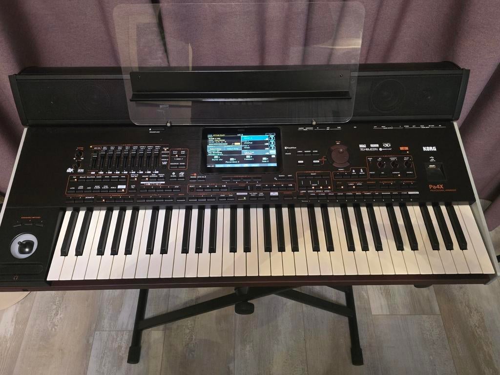Korg Pa4X Professional Arranger Workstation Keyboard, Muziek en Instrumenten, Keyboards, Ophalen, Zo goed als nieuw, 61 toetsen