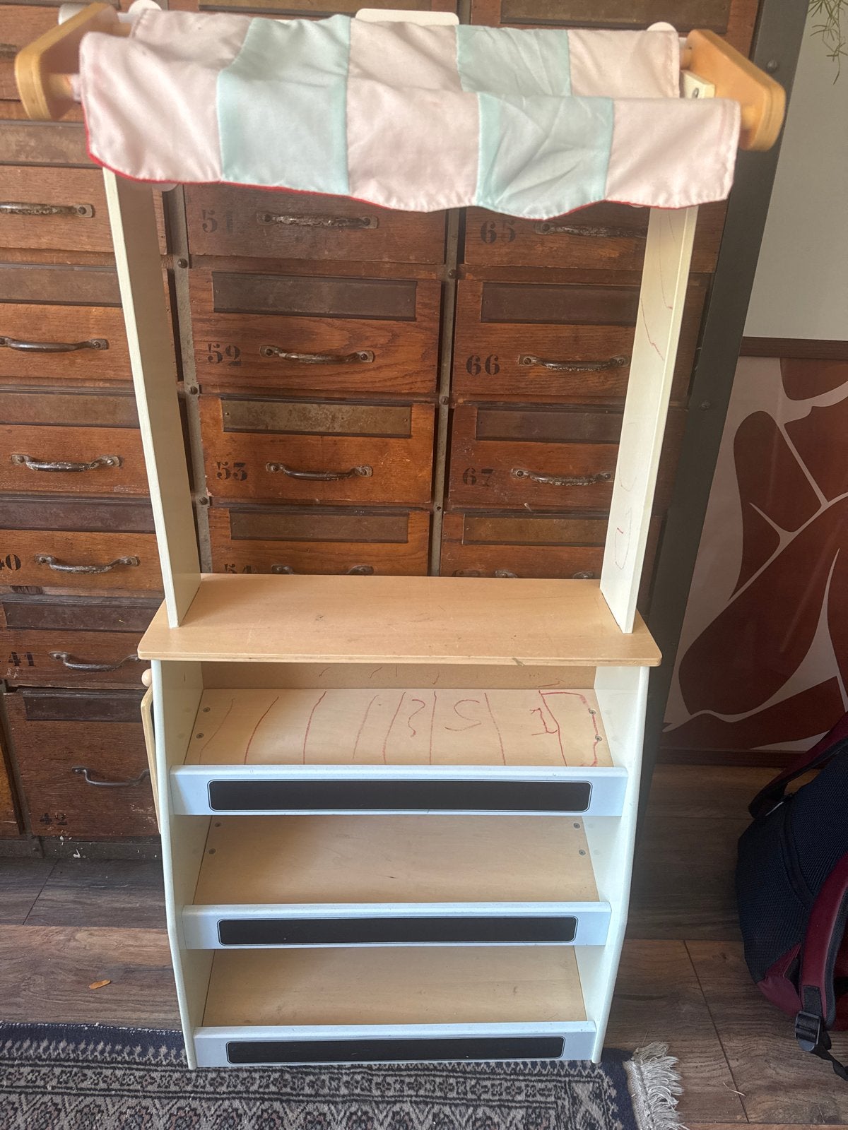 Tidlo Houten Poppentheater / Marktkraam 2-in-1, Kinderen en Baby's, Ophalen, Gebruikt, Jongen of Meisje