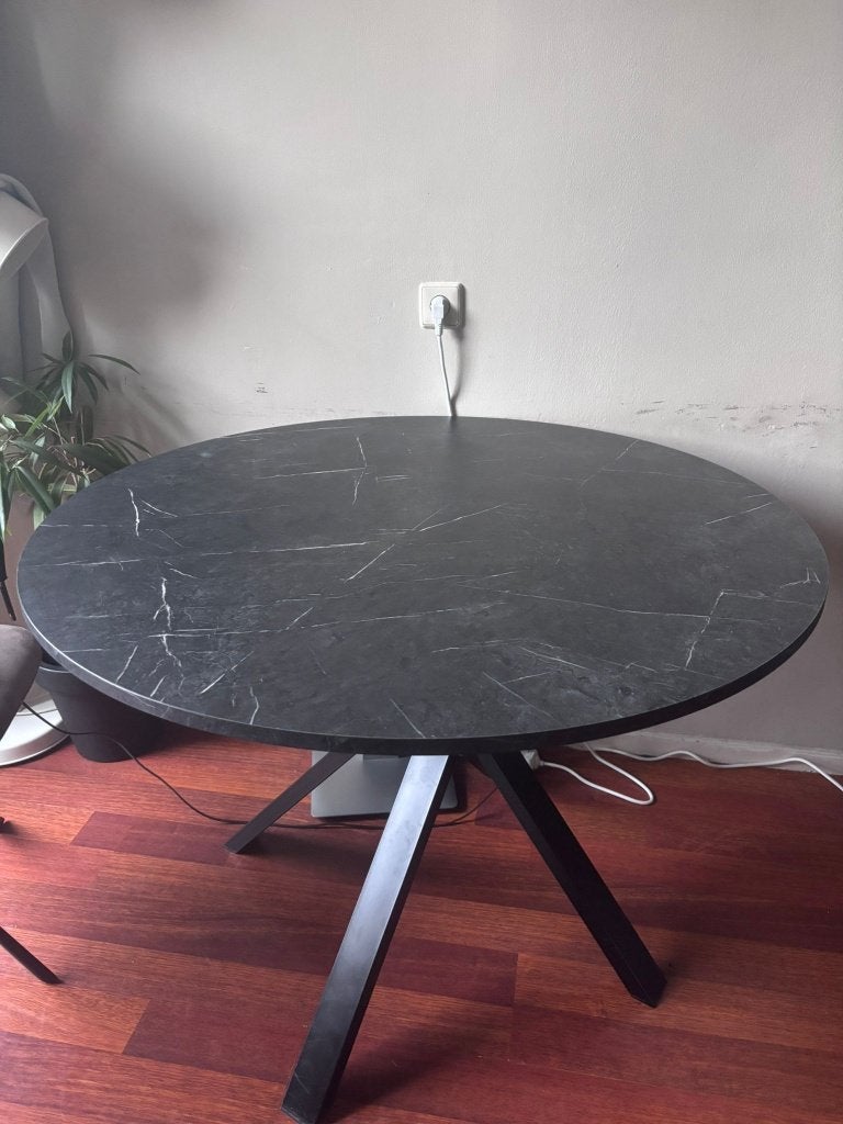 Eettafel MARIEDAMM, Huis en Inrichting, Tafels | Eettafels, Ophalen, Kunststof, Gebruikt, Rond