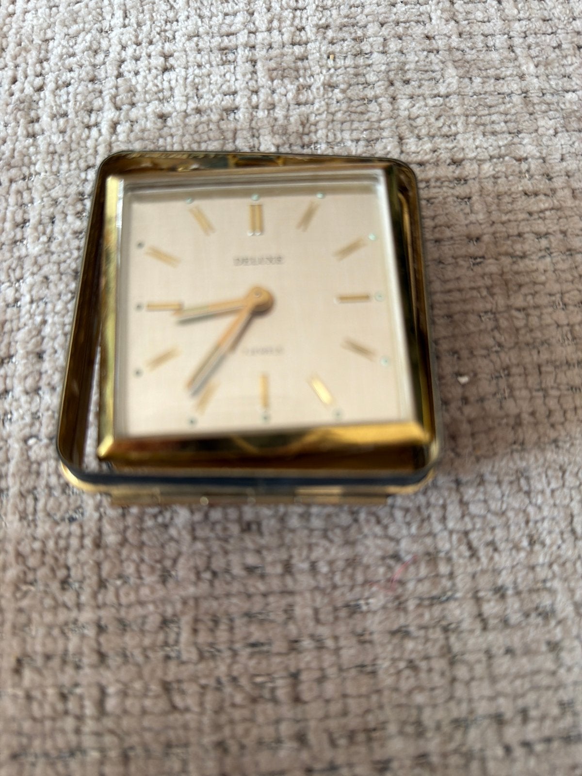 Vintage DELUXE reiswekker - behuizing beschadigd, Antiek en Kunst, Ophalen of Verzenden