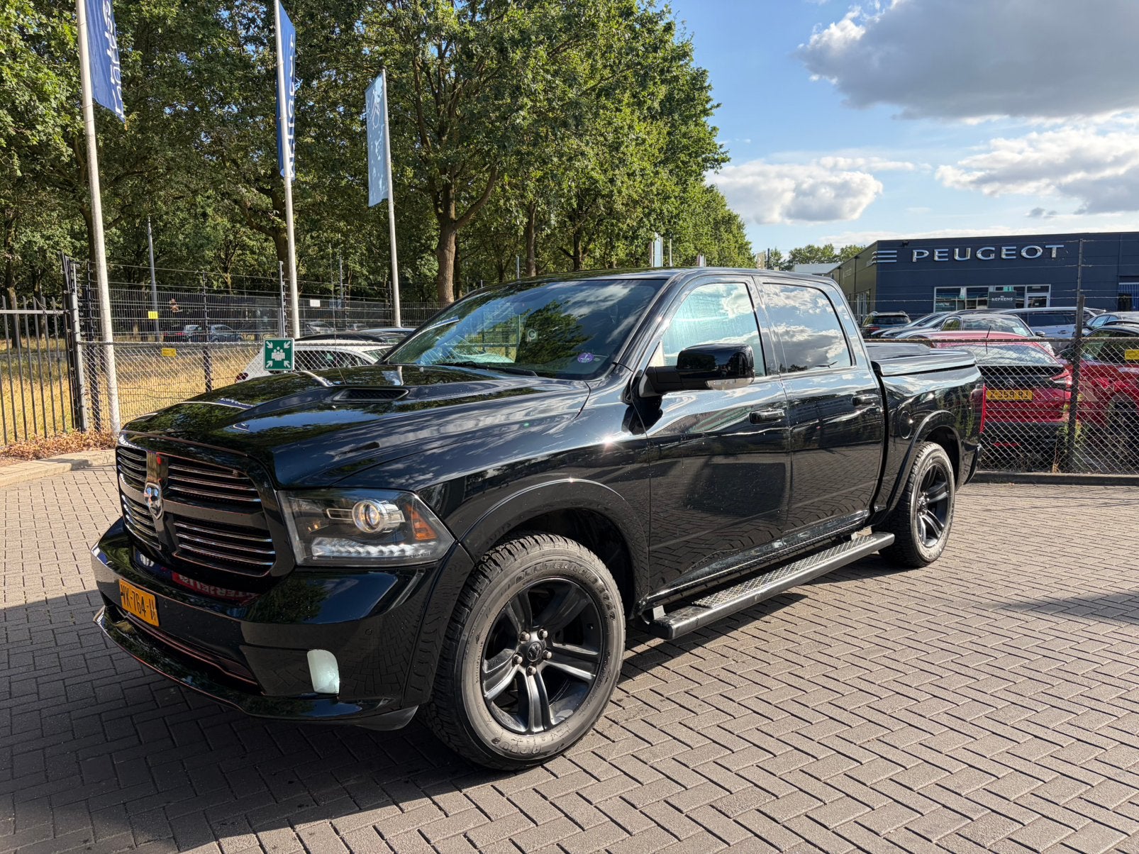 Dodge RAM Dodge RAM 2014, 5654 cc, Origineel Nederlands, Particulier, 2659 kg