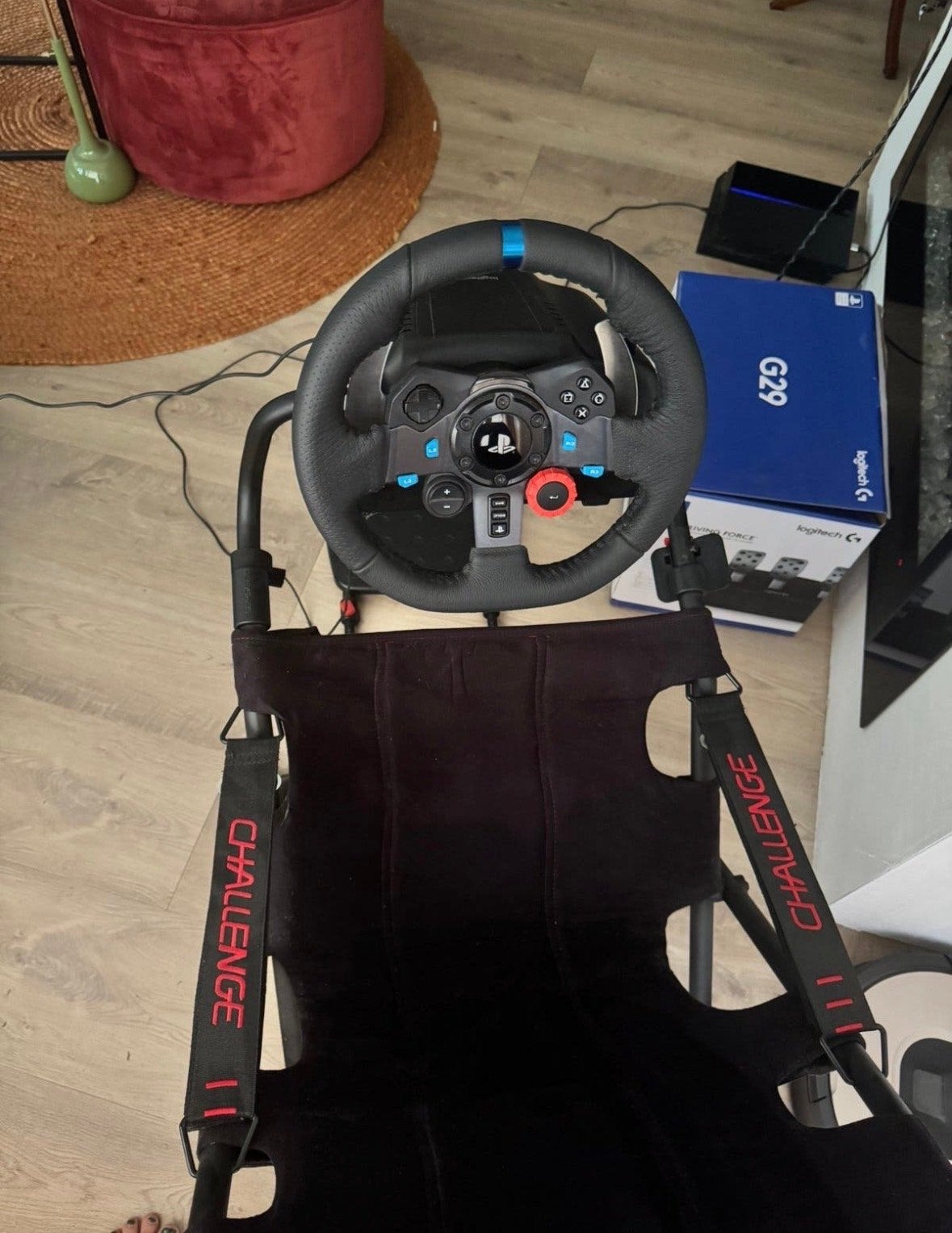 Logitech G29 Driving Force racestuur met Playseat Challenge, PlayStation 3, Ophalen of Verzenden, Zo goed als nieuw, Stuur of Pedalen