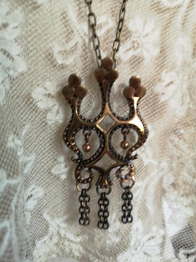 Bronzen ketting Finland, Ophalen of Verzenden, Gebruikt, Overige materialen