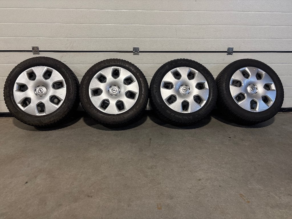 16" vredestein winterbanden st. 5 x 105 opel astra j, k .., Ophalen, Gebruikt, 16 inch, Banden en Velgen