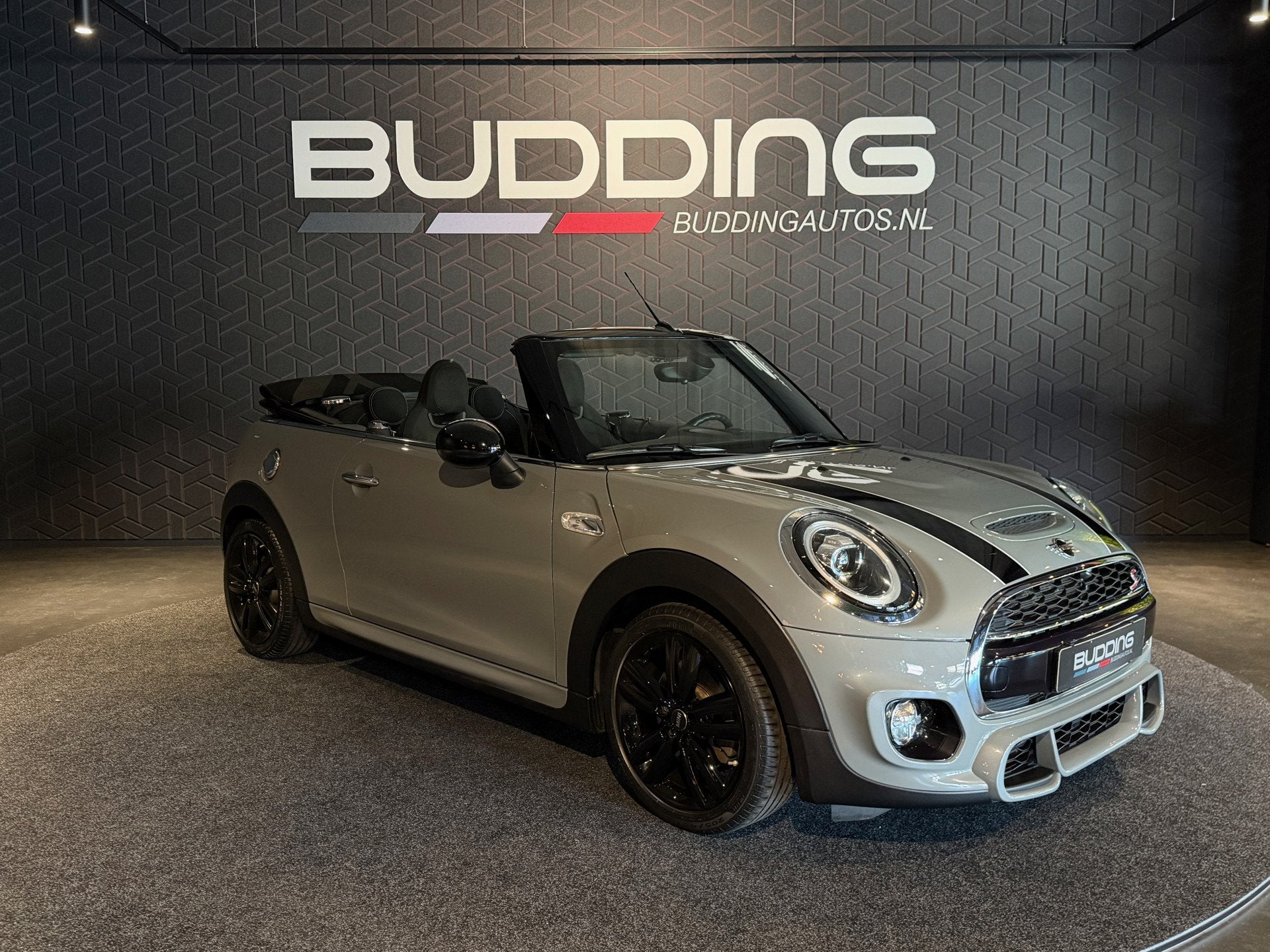 MINI Cabrio 2.0 Cooper S Knightsbridge Edition | JCW | Keyle, Auto's, 1998 cc, Stof, Gebruikt, 4 stoelen