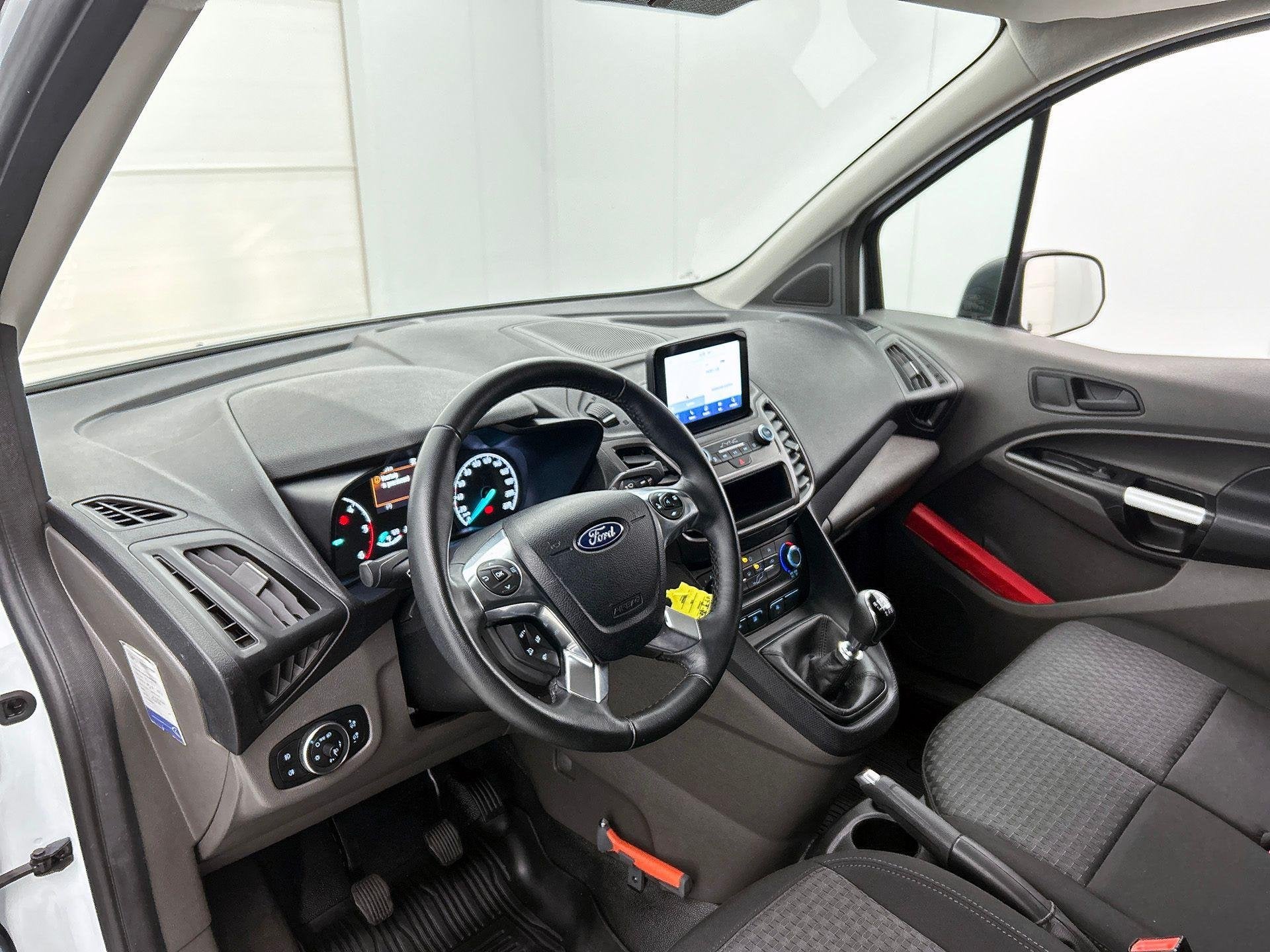 Ford Transit Connect 1.5 EcoBlue L2 Trend Navi Airco Parkeer, Voorwielaandrijving, 1390 kg, Stof, Gebruikt