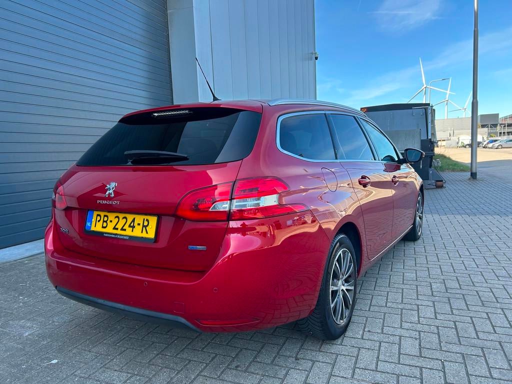Peugeot 308 SW 1.2i PureTech Allure PANO PDC NAVI, Voorwielaandrijving, Stof, Gebruikt, Euro 6