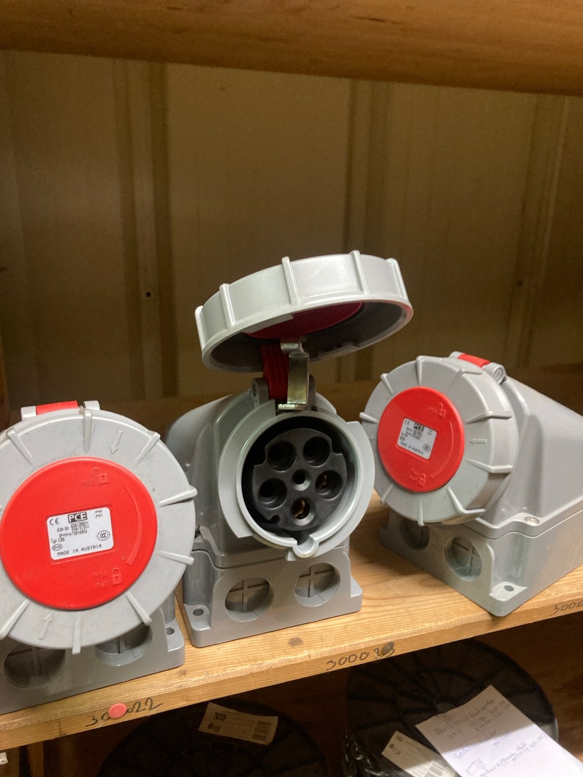 PCE CEE Wandcontactdoos 63A 3P+N+A 400V IP67, Ophalen of Verzenden, Nieuw, Overige merken, Stekkerdoos