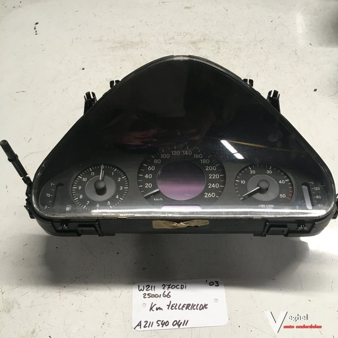 Mercedes W211 270 CDI sedan 2003 2500166  Km Tellerklok  A 2, Gebruikt, -, -, Ophalen of Verzenden