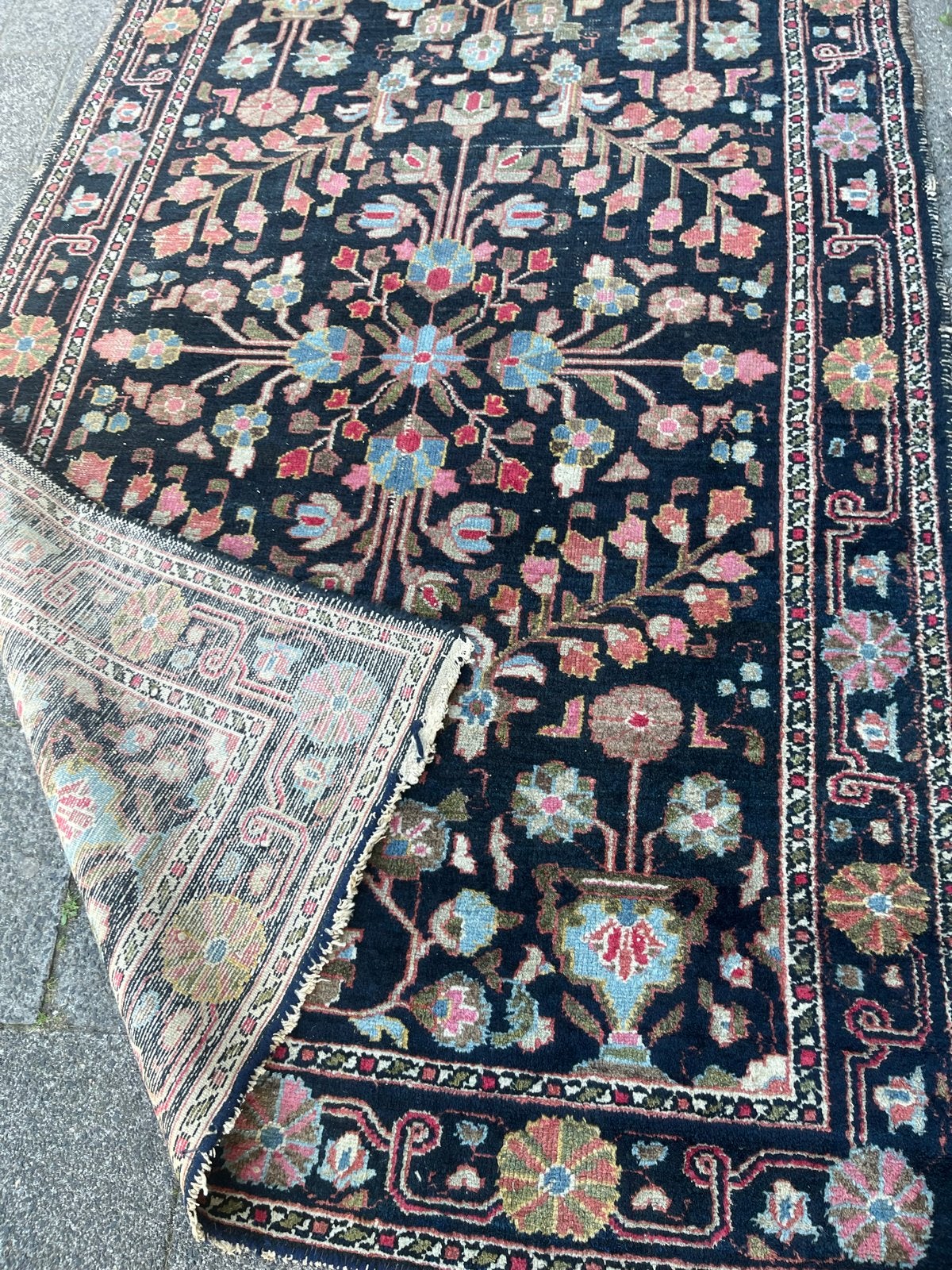 Antieke Perzisch handgemaakte tspijt van Tabriz 70 jaar oud, Ophalen of Verzenden