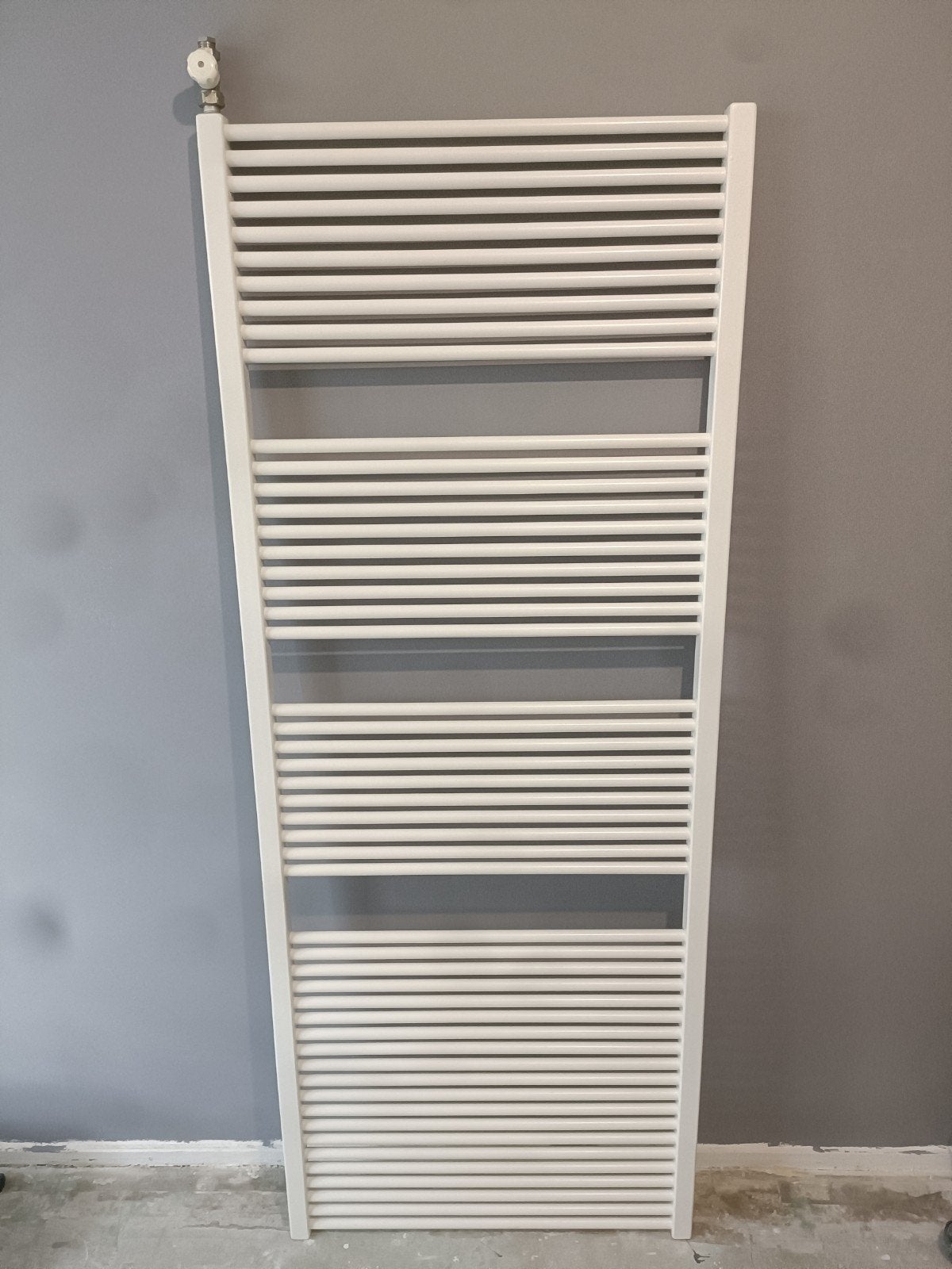 Badkamer radiator 180x70 (incl. montage), Ophalen, Radiator, 80 cm of meer