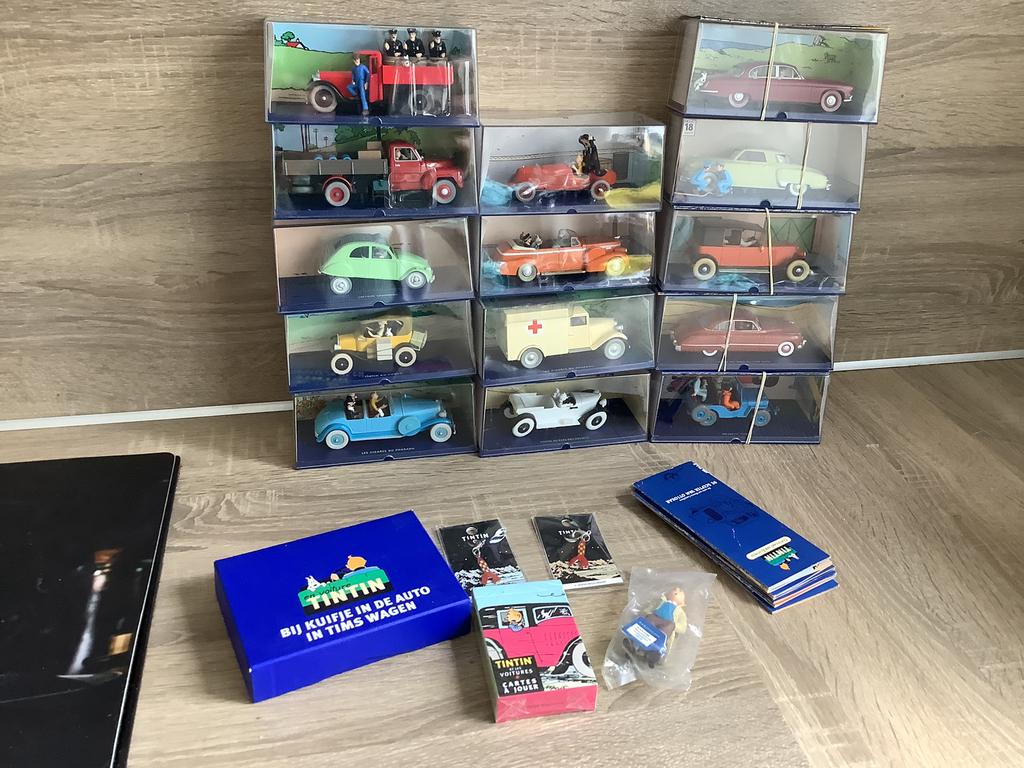 Diverse kuifje modellen, Hobby en Vrije tijd, Modelauto's | 1:43, Ophalen of Verzenden, Zo goed als nieuw, Auto, Overige merken