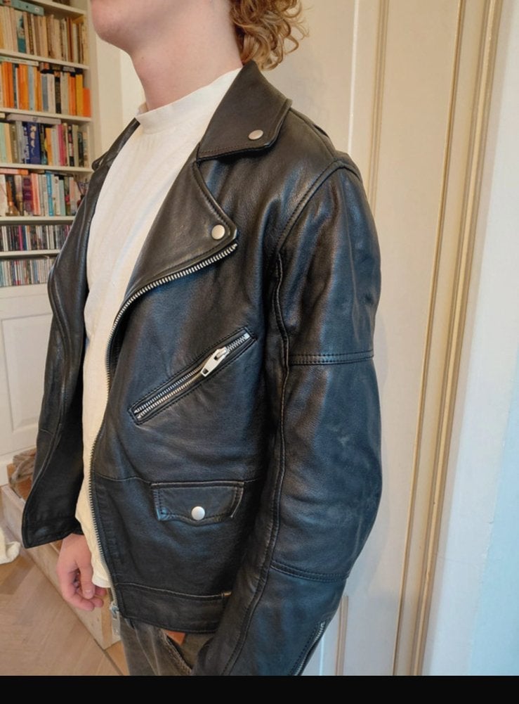 Stoere Leren Bikerjas Maat M - Zwart, Ophalen of Verzenden, Gedragen, Maat 48/50 (M), Zwart