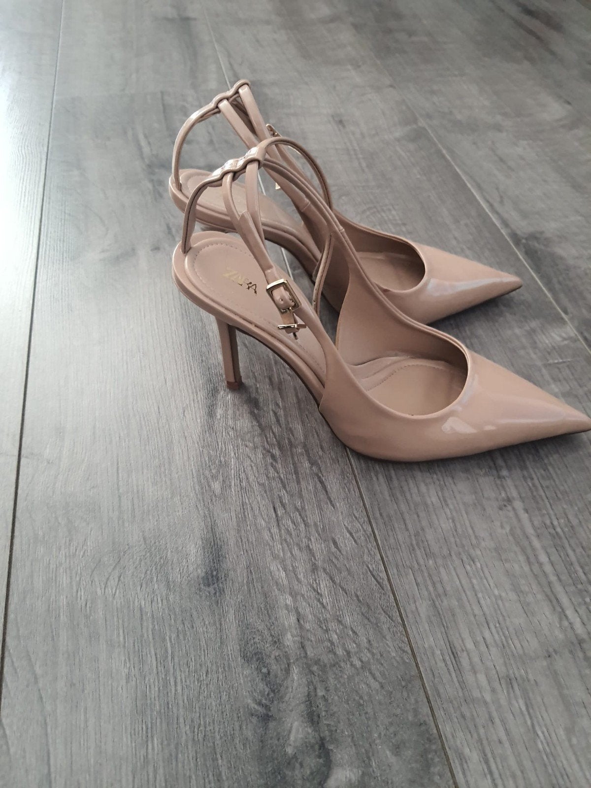 Zara Nude Lakleren Slingback Pumps Maat 39, Pumps, Ophalen of Verzenden, Zo goed als nieuw, Zara